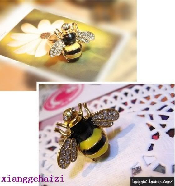Fashion Lovely Rhinestone Bee Design Ring For Young  